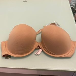 Victoria Secret bra with or with out straps